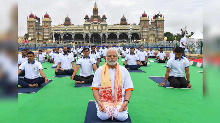 You are currently viewing Yoga day celebrates timeless practice of oneness, harmony, says PM Modi